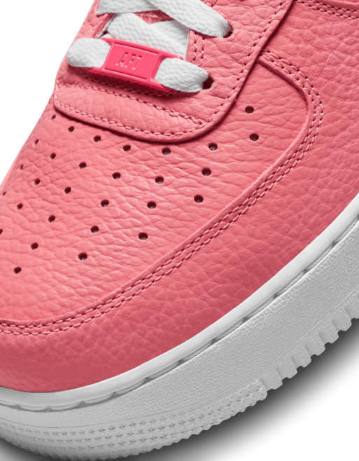 Nike Air Force 1 '07 LV8 Sneakers in Pink - Pink