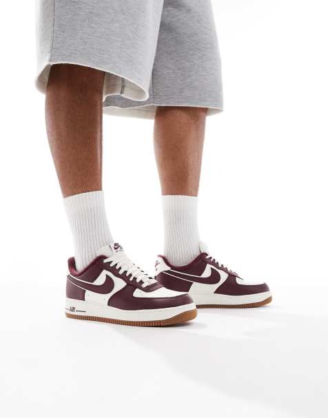 Nike Air Force 1 '07 LV8 sneakers in red and white - view 1