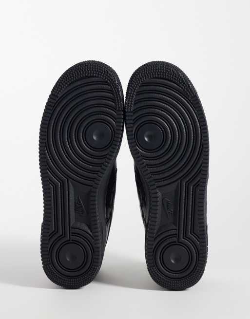 Nike Air Force 1 '07 LV8 star detail trainers in black, 5 of 5