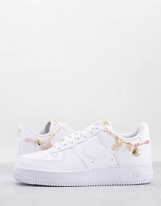 Conquistar Corresponsal liberal Nike Air Force 1 '07 LX W sneakers in white/metallic gold | ASOS