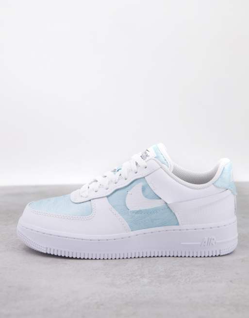 Nike Air Force 1 07 LXX Baskets Blanc et bleu pastel ASOS