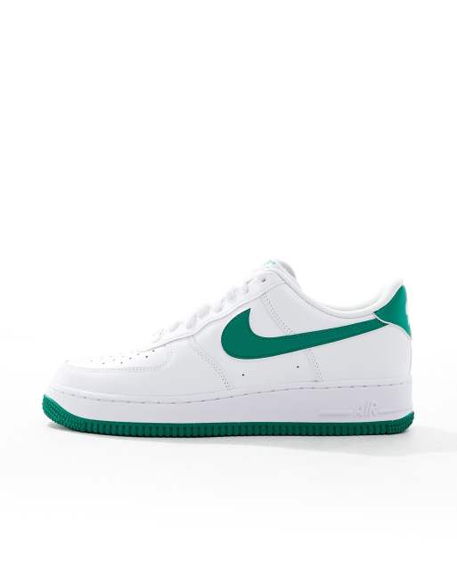 Nike – Air Force 1 '07 Men's – Vita och gröna träningsskor för män , 2 av 5