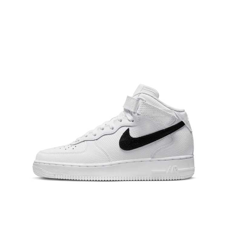 Black and white air force 1 mid sale