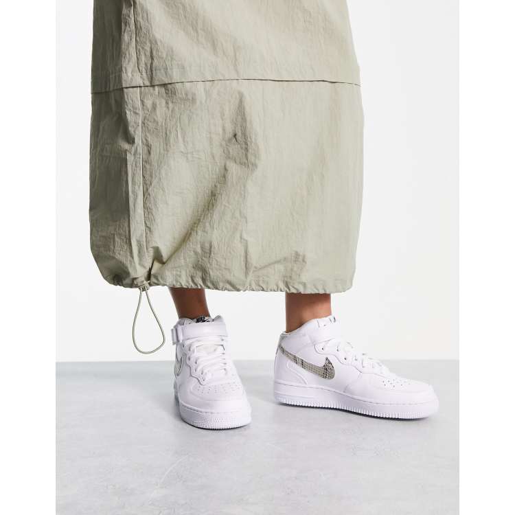 Nike Air Force '07 Mid sneakers in white and black ASOS