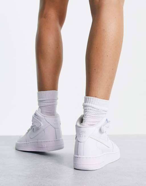 Outfit ideas - How to wear NIKE AIR FORCE 1 MID '07 (WHITE/WHITE