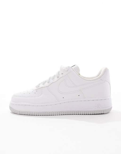 Nike Air Force 1 '07 NN trainers in white 