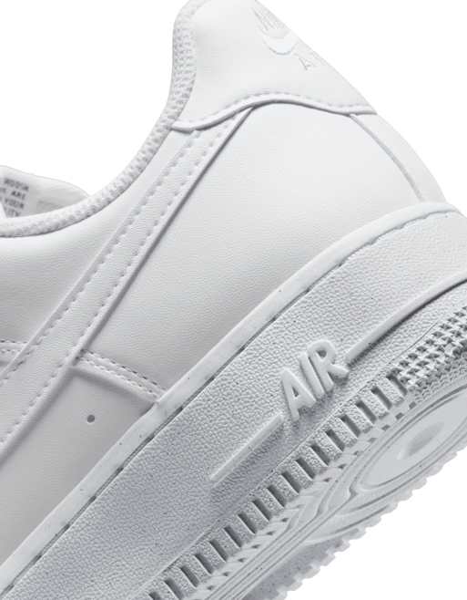 Nike Air Force 1 07 NN sneakers in white