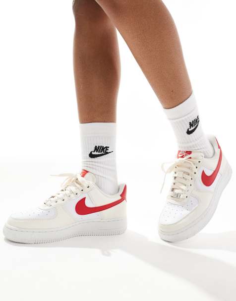 Nike Air Force 1 '07 NN trainers in off-white and red - view 1