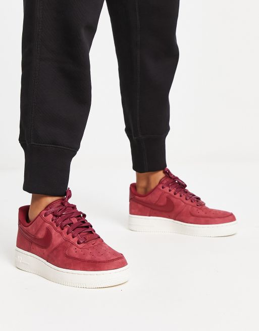 telegrama Porcentaje grandioso Nike Air Force 1 '07 Premium Essentials sneakers in team red | ASOS