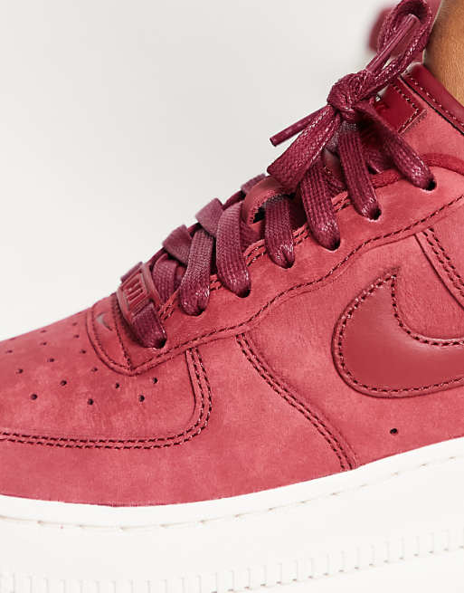 nike air force essentials