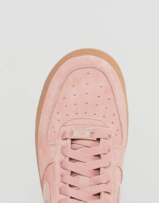 Nike Air Force 1 07 Scarpe da ginnastica rosa scamosciato a particelle con suola in gomma