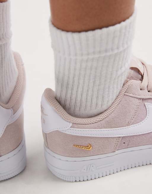 Nike – Air Force 1 '07 SE – Jasnoróżowe buty sportowe , 4 z 5