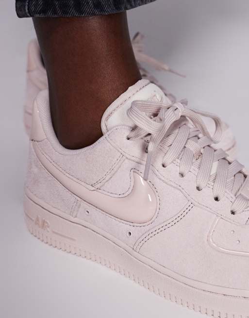 Nike – Air Force 1 '07 – Sneaker in Hellrosa, 4 von 5