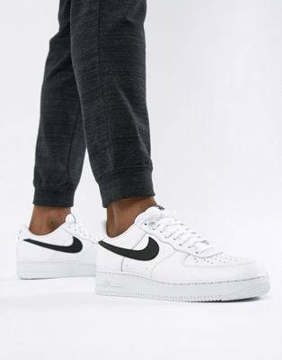 Nike - Air Force 1 '07 - Sneakers bianche AA4083-103 | ASOS