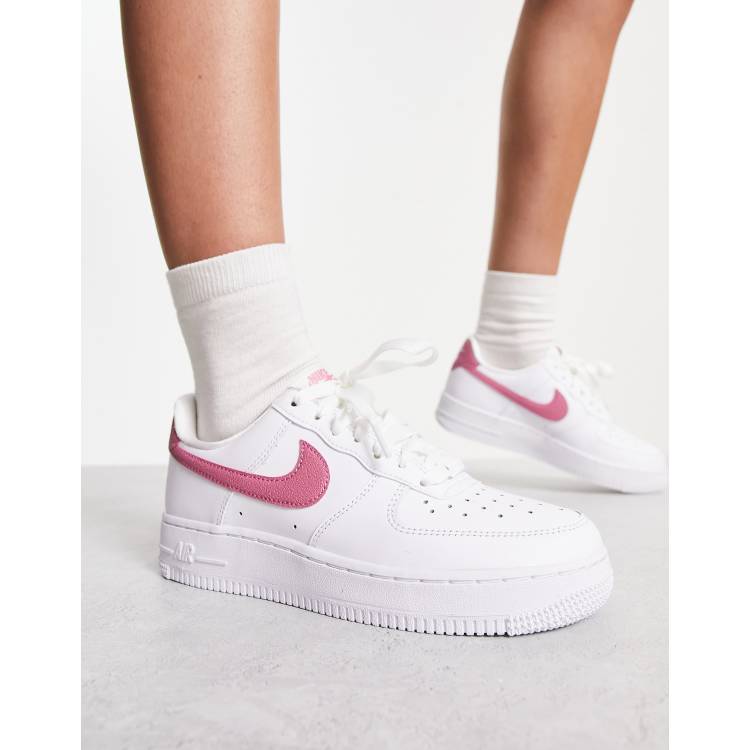 Nike bianche e rosa new arrivals