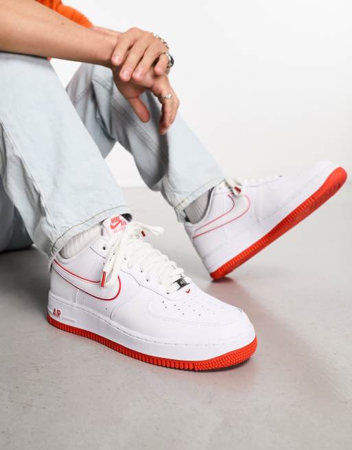Nike - Air Force 1 '07 - Sneakers i hvid og rød, 4 af 4