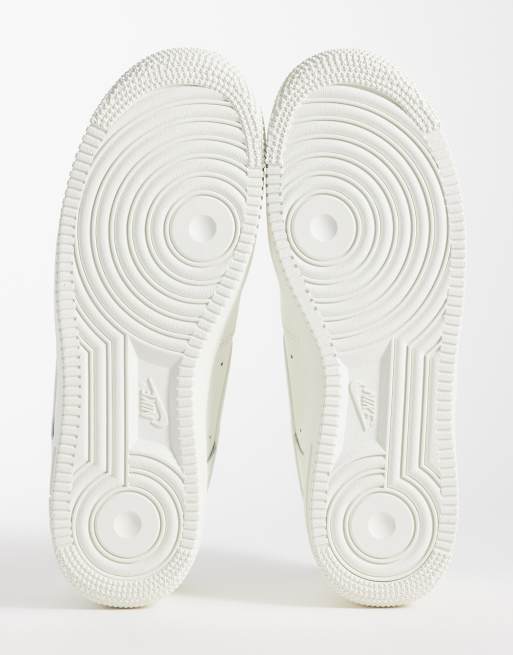 Nike Air Force 1 07' sneakers i råhvid, 5 af 5