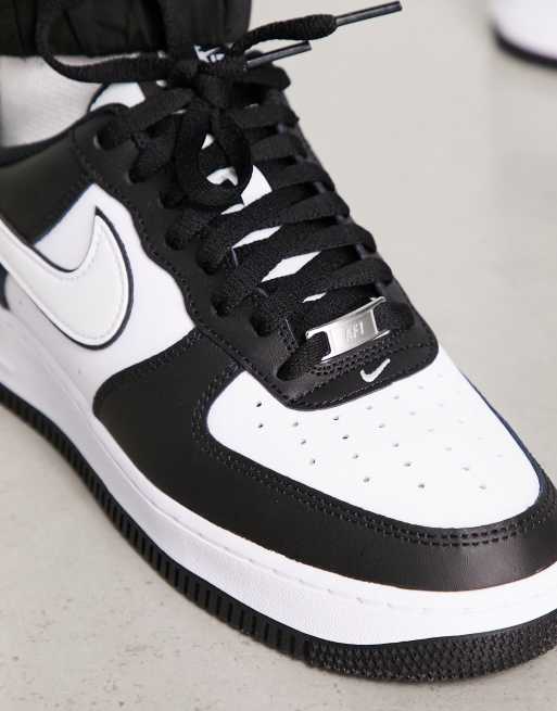 Nike air force 1 sort og hvid on sale dame