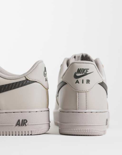Nike Air Force 1 '07 sneakers in black and gray, 3 of 5