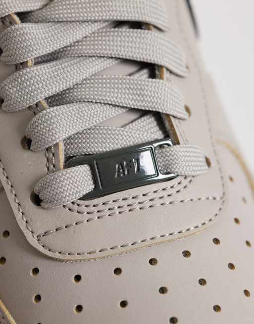 Nike Air Force 1 '07 sneakers in black and gray, 5 of 5