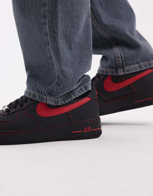 Nike Air Force 1 '07 sneakers in black and red