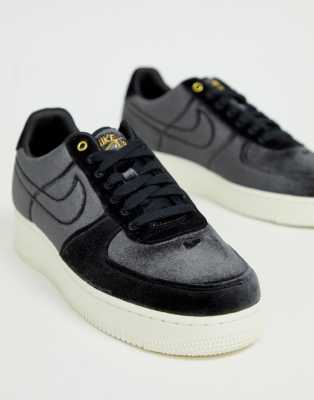 nike air force 1 black velvet