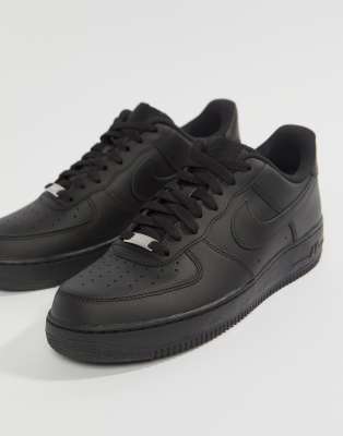 black nike airforce 1s