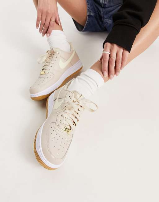 Nike Air Force 2 Low Sneaker