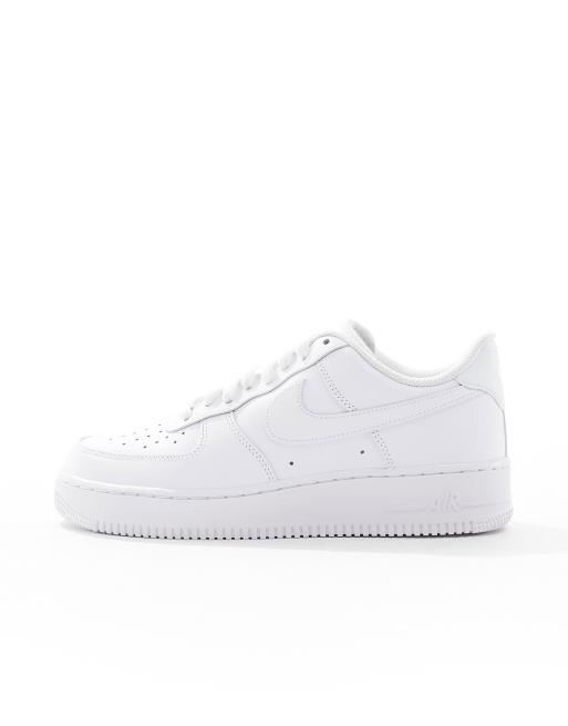 Nike Air Force 1 '07 sneakers in triple white | ASOS