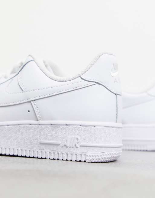 Nike Air Force 1 '07 sneakers in triple white, 3 of 4