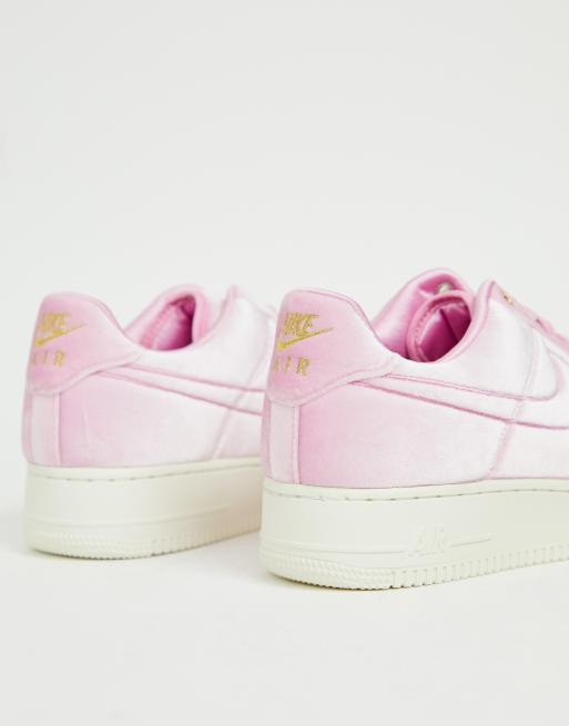 Save Money When Shopping For Nike Air Force 1 07 Sneakers In Velluto Rosa Join Shoptagr For Free