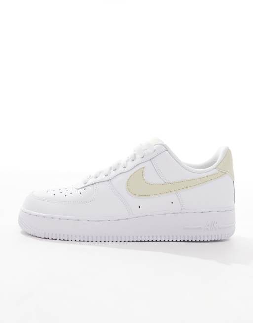 Nike Air Force 1 '07 sneakers in white and beige
