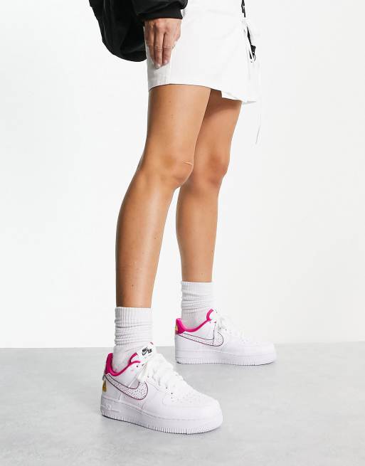 Air force 1s white and outlet pink