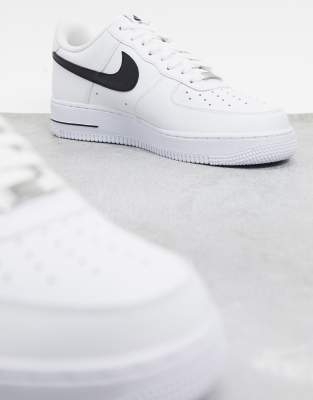 Nike Air Force 1 '07 sneakers in white 