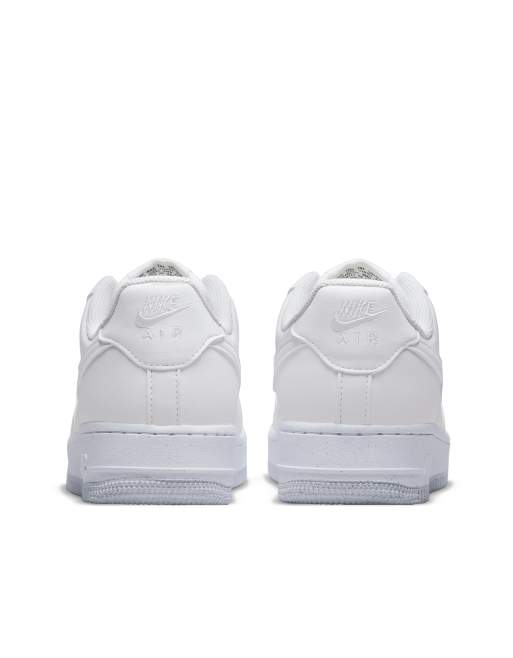 Nike Air Force 1 '07 sneakers in white, 3 of 4