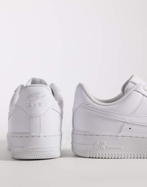 Nike Air Force 1 '07 sneakers in white, 2 of 5