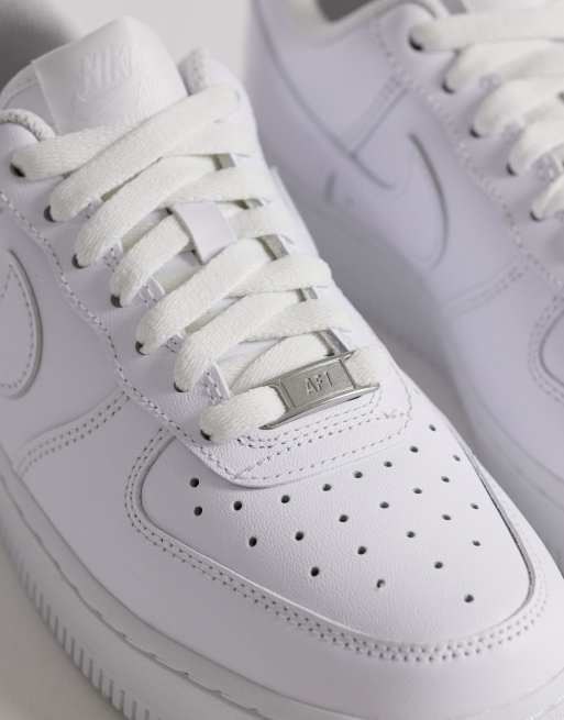 Nike Air Force 1 '07 sneakers in white, 4 of 5