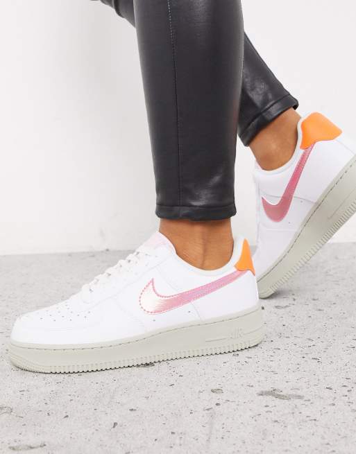 Nike air force discount 1 dames roze wit