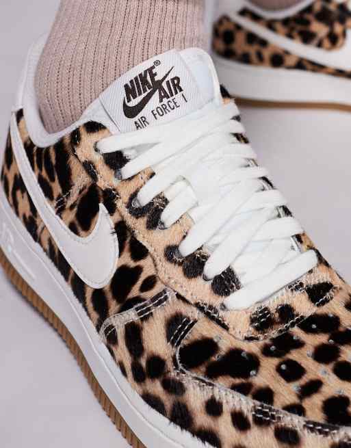 Nike - Air Force 1 '07 - Sneakers unisex leopardate e bianche, 5 di 5