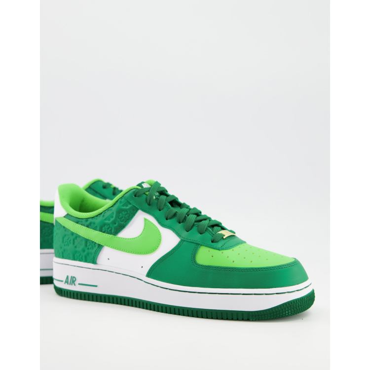 Nike Air Force 1 '07 St Patrick's Day sneakers in pine green