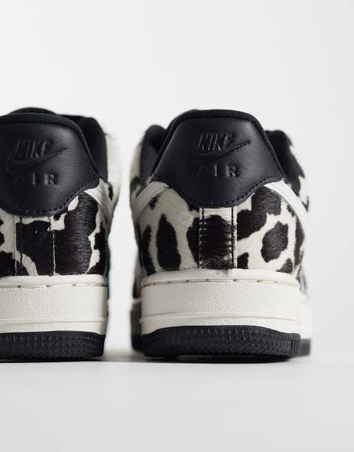 Nike – Air Force 1 '07 – Svarta och komönstrade sneakers , 5 av 5