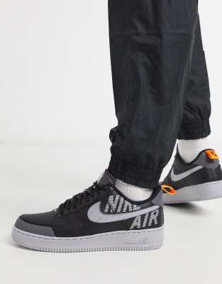 nike black air force 1 07 trainers