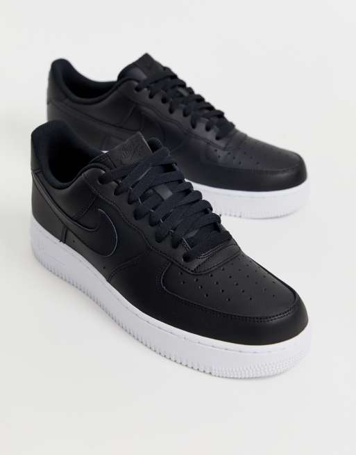 Nike Air Force 1 07 trainers in black with white sole