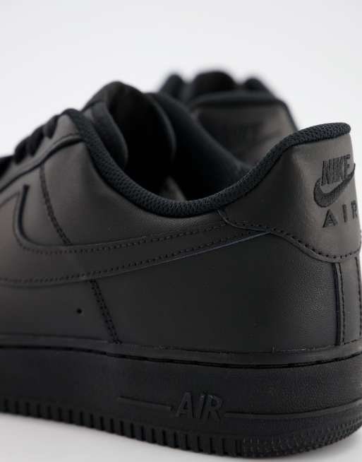 Nike Air Force 1 '07 Trainers In Black