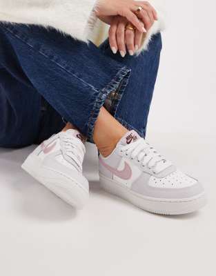  Air Force 1 '07 trainers in grey and pink