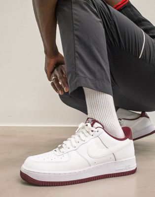 Nike Air Force 1 '07 trainers in white and beetroot | ASOS