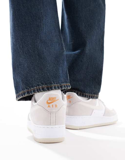 Nike Air Force 1 '07 trainers in white and cream , 2 of 5