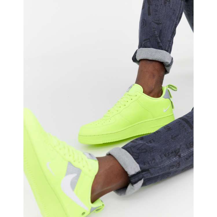 Nike Air Force 1 07 LV8 Utility Volt AJ7747-700 