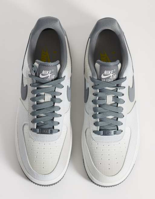 Nike – Air Force 1 '07 Vibram – Sneaker in Grau und Weiß, 3 von 5