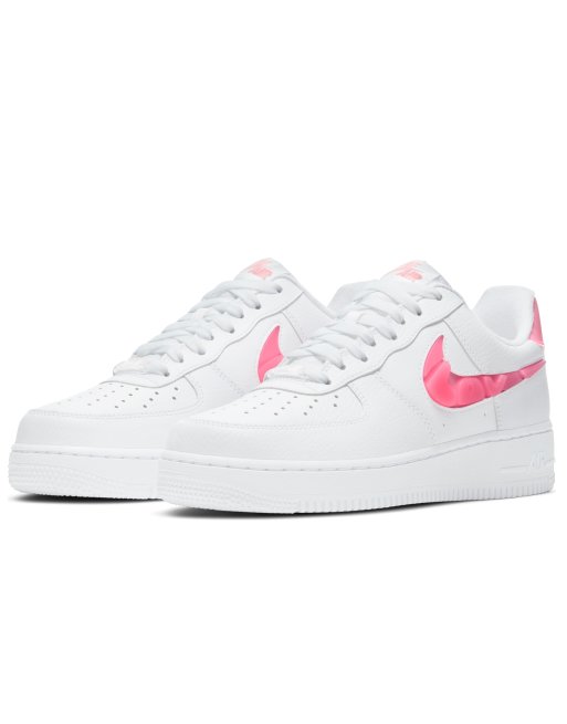 Nike – Air Force 1 '07 – Vita träningsskor med Swoosh-logga med härta